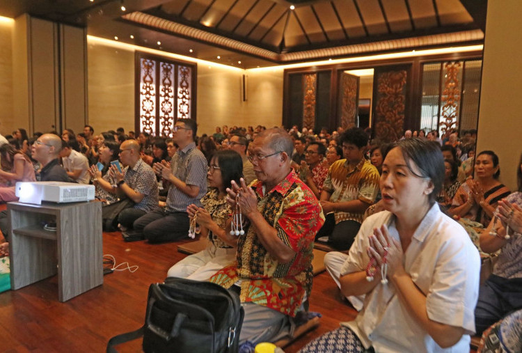 Upacara Waisak Umat Buddha Nichiren Shoshu di Vihara Vimalakirti Surabaya, Meneguhkan Jalan Mencapai Kesadaran Buddha