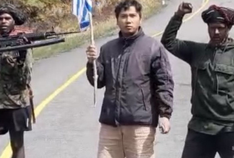Aris Sanda Tewas Ditembak KKB di Gunung Boy: Sempat Dipaksa Dukung Papua Merdeka, Mobil Dibakar!