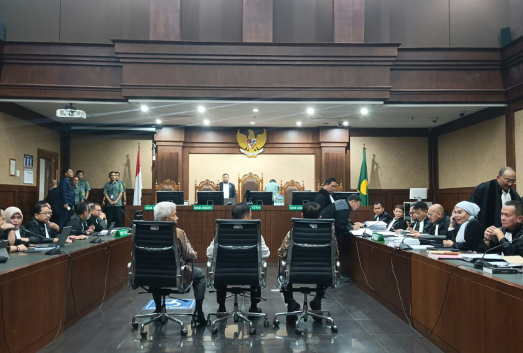 Febrie Melawan di Pengadilan, Pertanyakan Perannya dalam Uang Rp55 Miliar