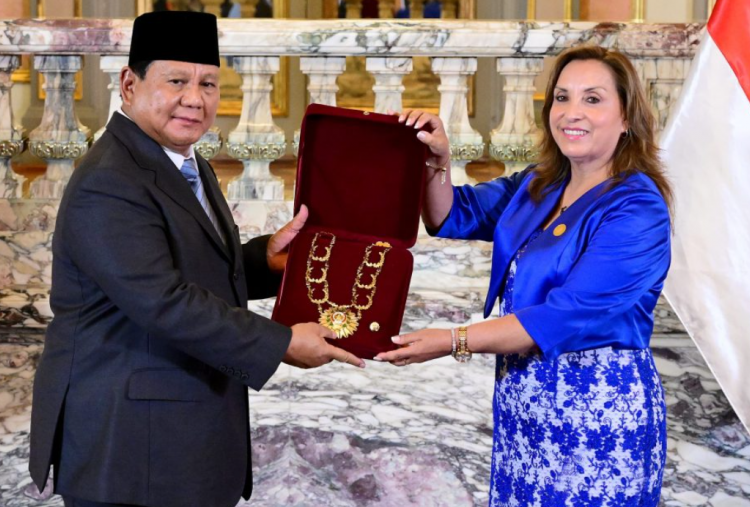 Prabowo Terima Penghargaan Bergengsi Order Of The Sun Dari Peru