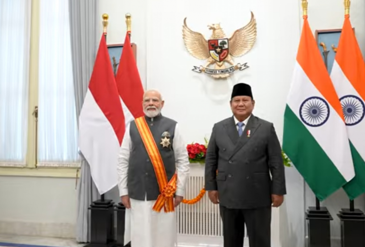 Prabowo Beri Bintang Republik Indonesia Adipurna ke PM Modi, Ternyata Pernah Diterima Nehru