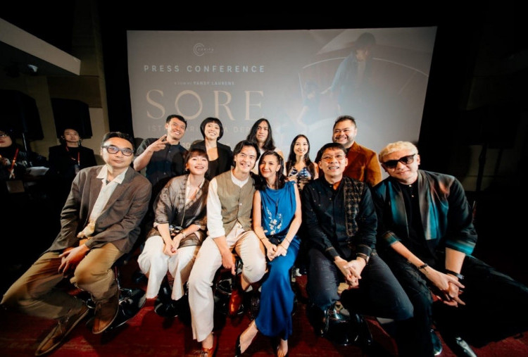 Profil 6 Pemain Film Sore: Istri dari Masa Depan, Dion Wiyoko-Sheila Dara Jadi Pasutri Unik