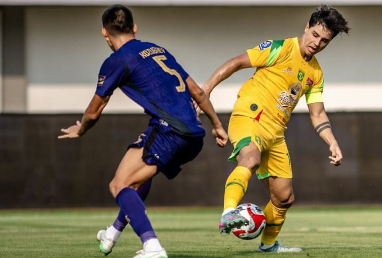 Eduardo Perez Ungkap Kunci Persebaya Kalahkan Persita, Solid Bertahan!