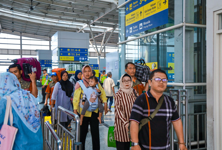 Hari Buruh, 39 KA dari Stasiun Gambir dan Pasar Senen akan Berhenti di Stasiun Jatinegara