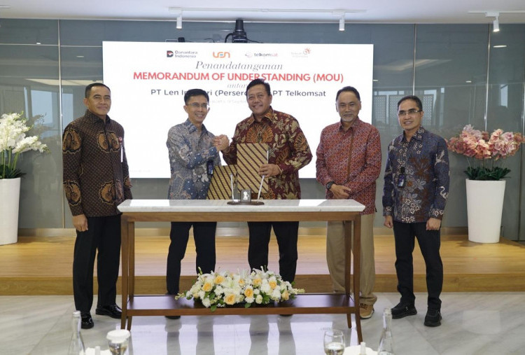 Telkomsat dan PT Len Industri Teken MoU untuk Perkuat Kolaborasi Pertahanan Berbasis Satelit