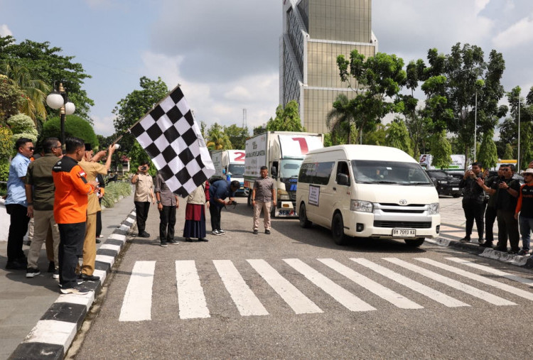 Dompet Dhuafa Kirim 11 Truk Bantuan 75 Ton untuk Penyintas Bencana Sumatera