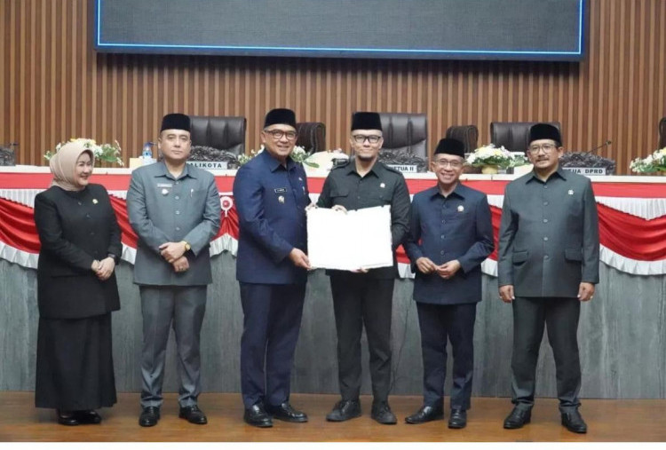 DPRD Kota Bandung Sahkan Perda Ketertiban Umum, Fokus Tata Kota Lebih Tertib dan Aman