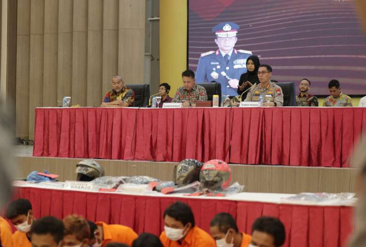 Polda Jatim Ungkap 1.863 Kasus dan Amankan 2.307 Tersangka