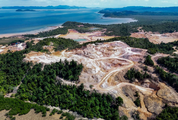 KKP Sidak Langsung Penambangan Ilegal di Pulau Citlim