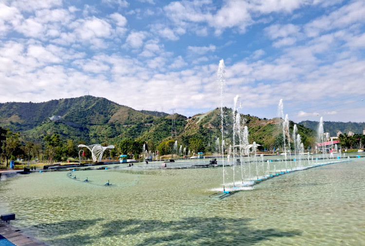 Harian Disway di China International Press Communication Center (CIPCC) (62): Pancuran Menari di Bekas Waduk Limbah