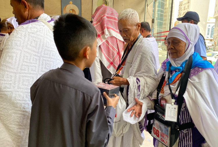 Demi Kemanusiaan, Jamaah Haji yang Terpisah Kini Bisa Disatukan di Makkah