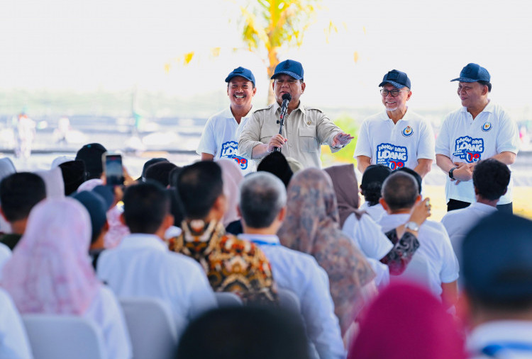 Tunda Pembangunan Kantor Tak Produktif, Prabowo: Rakyat Kita Butuh Pekerjaan