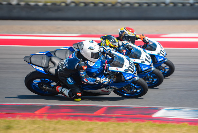 10 Tahun Yamaha Sunday Race, Mandalika Kembali Satukan Pembalap dan Komunitas