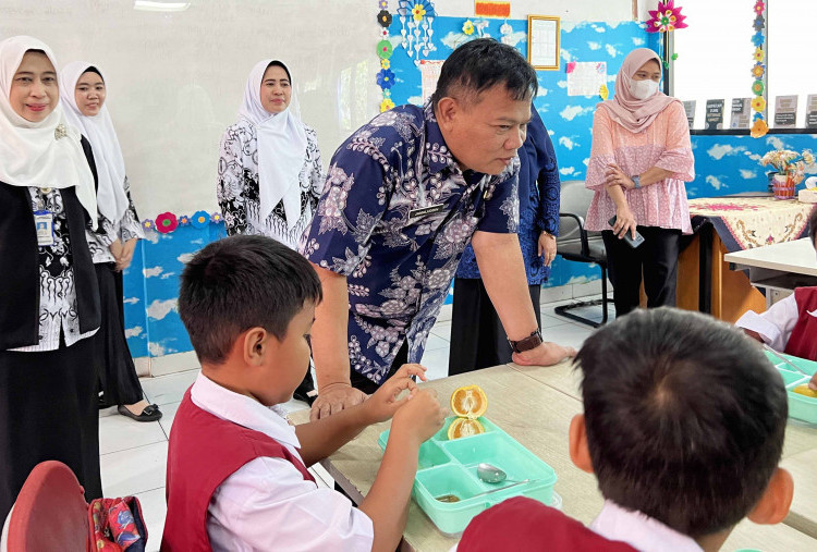 Jamin Takaran Gizi, Dinas Pendidikan Kota Tangerang Siap Melaksanan MBG di Tahun 2025