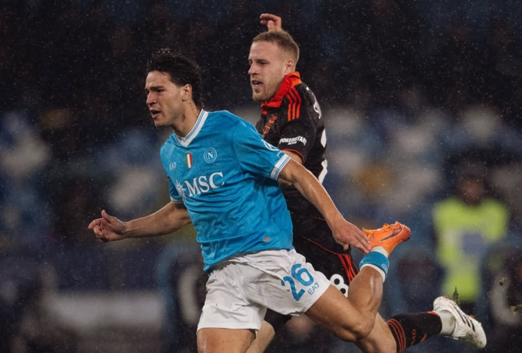 Como Ukir Sejarah di Coppa Italia Usai Singkirkan Napoli Lewat Drama Adu Penalti