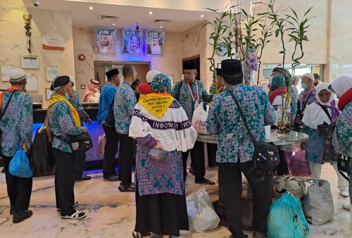 Pesawat Kepulangan Jemaah Haji Kloter 4 BPN Delay 15 Jam, Kadaker Bandara Beri Penjelasan 