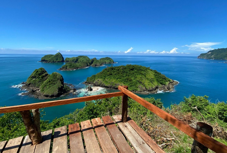 7 Tempat Untuk Menyusuri Pesona Wisata Banyuwangi, The Sunrise of Java