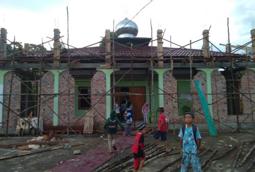 Rehab Masjid Secara Swadaya Masyarakat 