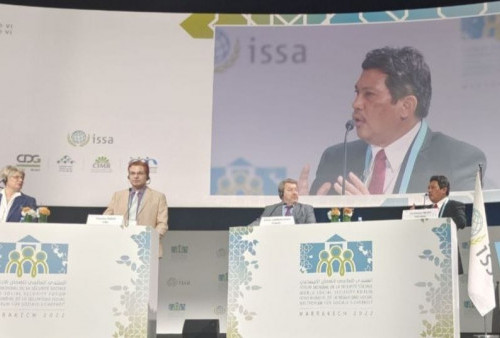 Ghufron Mukti Paparkan Inovasi BPJS Kesehatan pada World Social Society Forum di Maroko