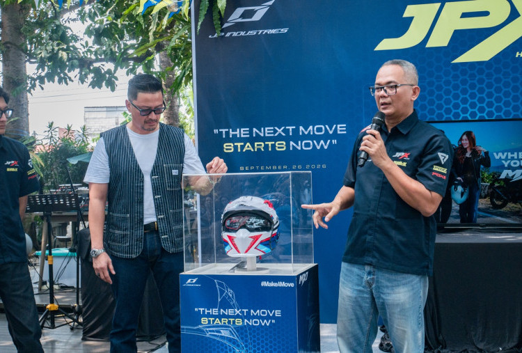 Helm Modular Terbaru JPX MX7 Resmi Untuk Rider 'Make a Move'