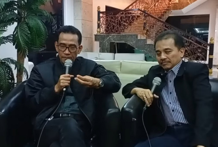 Bala RRT Pecah! Refly Harun Mundur dari Kuasa Hukum Rismon Usai Minta Maaf ke Jokowi