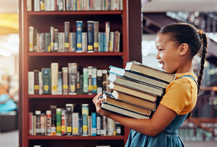Lebih dari Ruang Sunyi, Makna dan Semangat Hari Perpustakaan Sekolah Internasional 2025