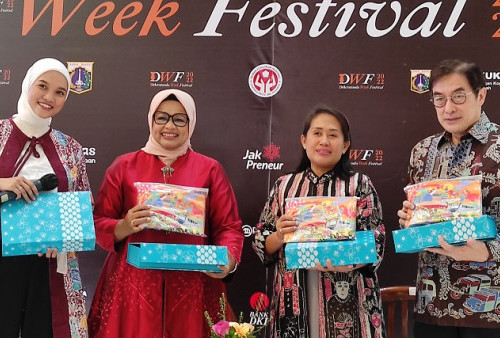 Dekranasda Week Festival 2022, Fery Farhati : Saya Turut Bangga dengan Para Perajin Jakarta