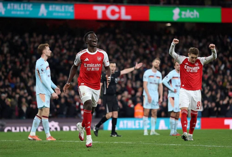 Arsenal vs Brentford 2-0, The Gunners (Masih) Kukuh di Pucuk!