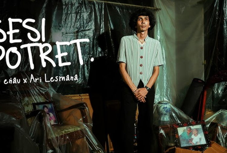 Lirik Lagu Sesi Potret Milik Enau ft. Ari Lesmana, Maknanya Bikin Netizen Menangis!