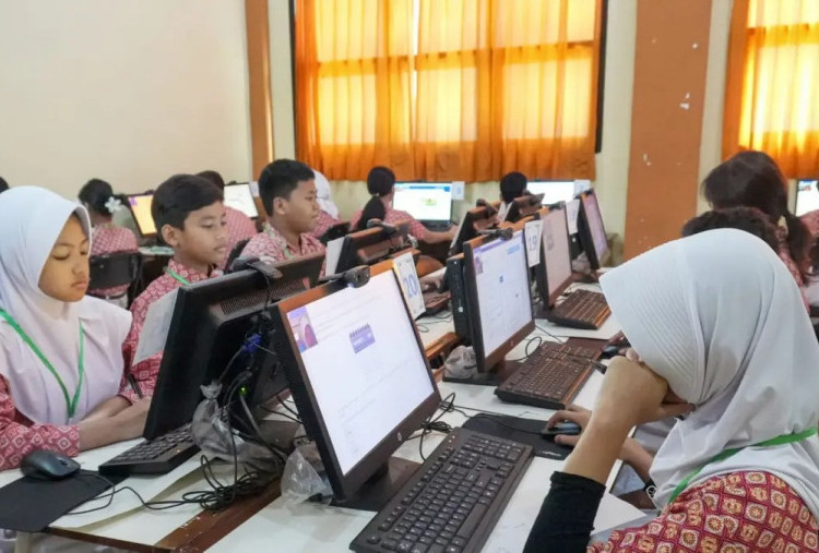 SPMB Surabaya 2026 Berubah, TKA Jadi Penentu Jalur Prestasi Akademik