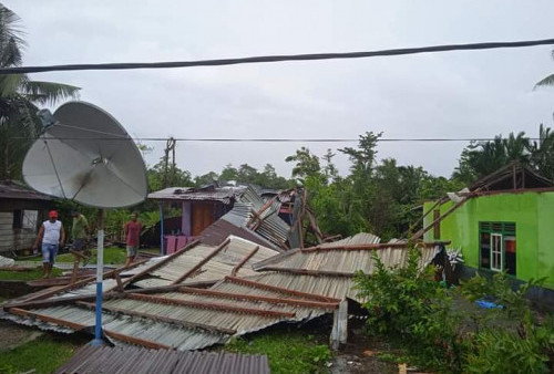 Angin Porak-porandakan Permukiman Penduduk di Kabupaten Seram