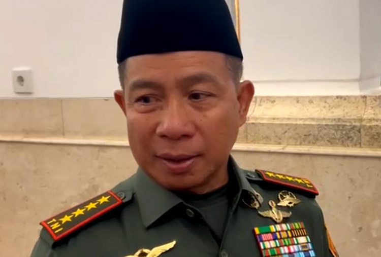 Senyum Panglima TNI Saat Ditanya Siaga Satu Ada Hubungan dengan Ekskalasi Timur Tengah