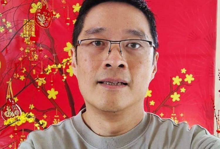 Cheng Yu Pilihan Sekretaris Umum Perhimpunan Persahabatan Indonesia Tiongkok Jawa Timur Henoch Pradhana: Yin Shui Si Yuan