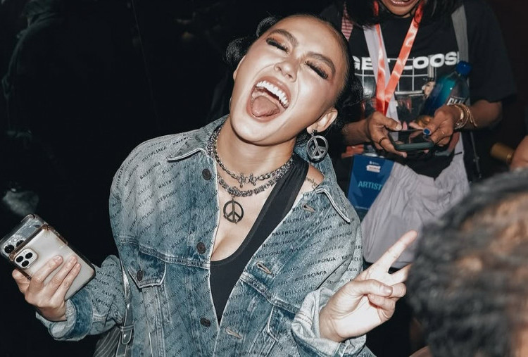 Digugat Hak Karya Cipta Ari Bias, Agnez Mo Bakal Bawa Saksi Ahli Minggu Depan