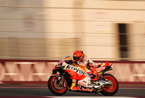 Marc Marquez Towing Pecco Bagnaia Demi Tembus Q2 MotoGP Qatar: Nggak Ada Cara Lain!