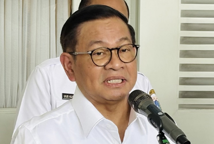 Dukung Sanksi Ban Dikempesi untuk Mobil yang Parkir Liar di Monas, Pramono: Lanjutkan!