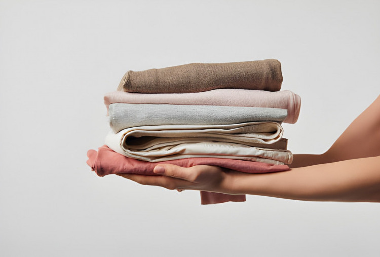 Perbedaan Linen dan Katun: dari Kenyamanan, Perawatan, Hingga Harganya