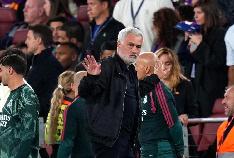 Reaksi Jose Mourinho Usai El Clasico: Kritik VAR hingga Puji Fede Valverde
