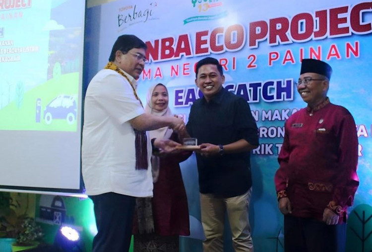 Pendampingan Sekolah Finalis TEY Ke-13 di Kota Padang, Penggunaan Drone Tanpa Emisi untuk Geliatkan Perekonomian Masyarakat