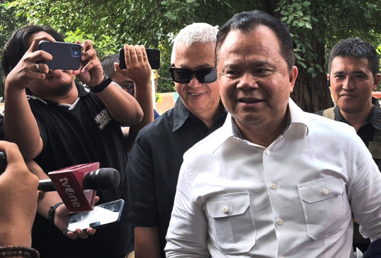 Eks Dirjen Imigrasi Ronnie Sompie Memenuhi Panggilan KPK soal Kasus Harun-Hasto 