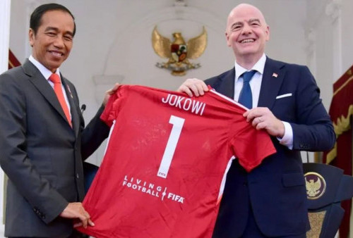 Jokowi Akan Berikan Gelar Kehormatan kepada Presiden FIFA