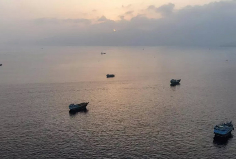 Panas-Dingin Timur Tengah Soal Selat Hormuz: Kalau Dibuka, Harus Ada Ganti Rugi