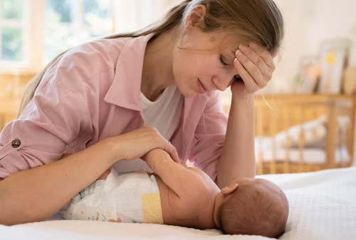 3 Tips Nyaman Membawa Bayi saat Mudik, Pasti Enggak Bikin Repot