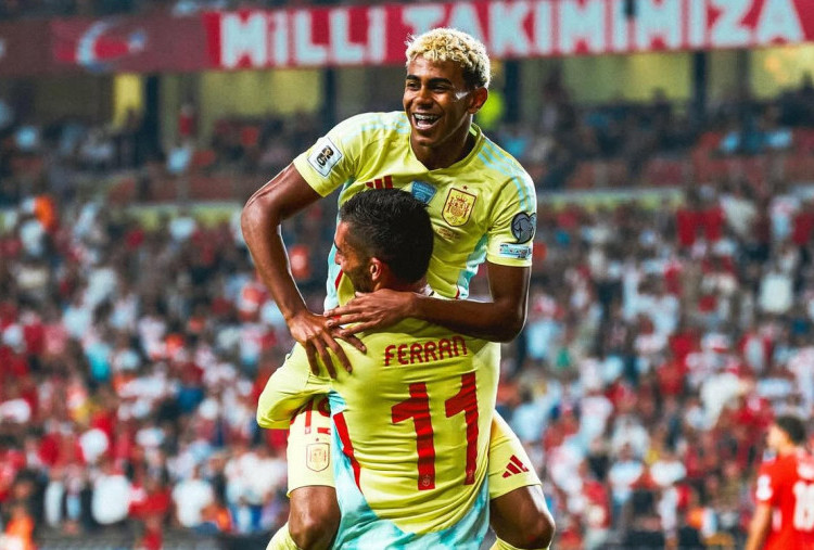 Lamine Yamal Ukir Sejarah Baru di Liga Champions, Lewati Rekor Zaire-Emery