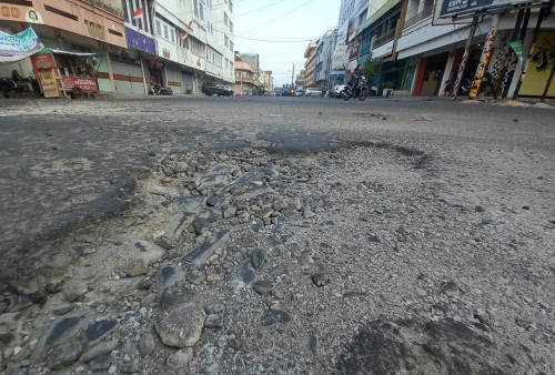 Alasan Pemprov DKI Jakarta Perbaiki 22 Ribu Jalan Rusak di Ibukota dengan Tambal Sulam
