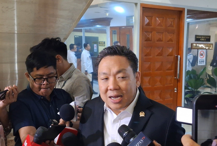 DPR Dorong BGN Beri Kompensasi Korban Keracunan MBG, Charles Honoris Soroti Trauma Anak