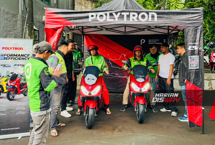 Melalui program ini, Polytron menyediakan program khusus pembelian motor listrik Polytron FOX-R bagi para mitra pengemudi Gojek yang tidak hanya menawarkan performa tinggi, tetapi juga memberikan berbagai manfaat eksklusif untuk mendukung transisi mitra pengemudi dari motor berbahan bakar bensin ke kendaraan listrik.