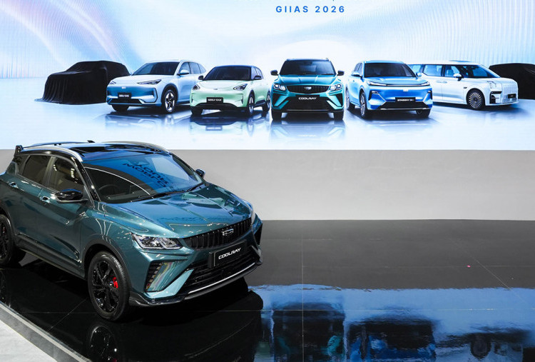 Geely Coolray Hadirkan Performa dan Kenyamanan Sebuah SUV di GIIAS 2026