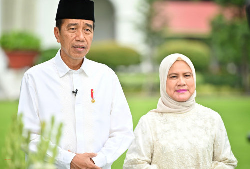 Presiden Jokowi dan Ibu Iriana Sambangi Korban Bencana Sumatera Barat, Serahkan Bantuan pada Korban Terdampak