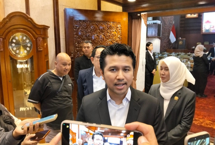 Polemik Harga Telur, Emil Dardak Minta Disperindag Jatim Kawal Pertemuan Peternak dan Pedagang